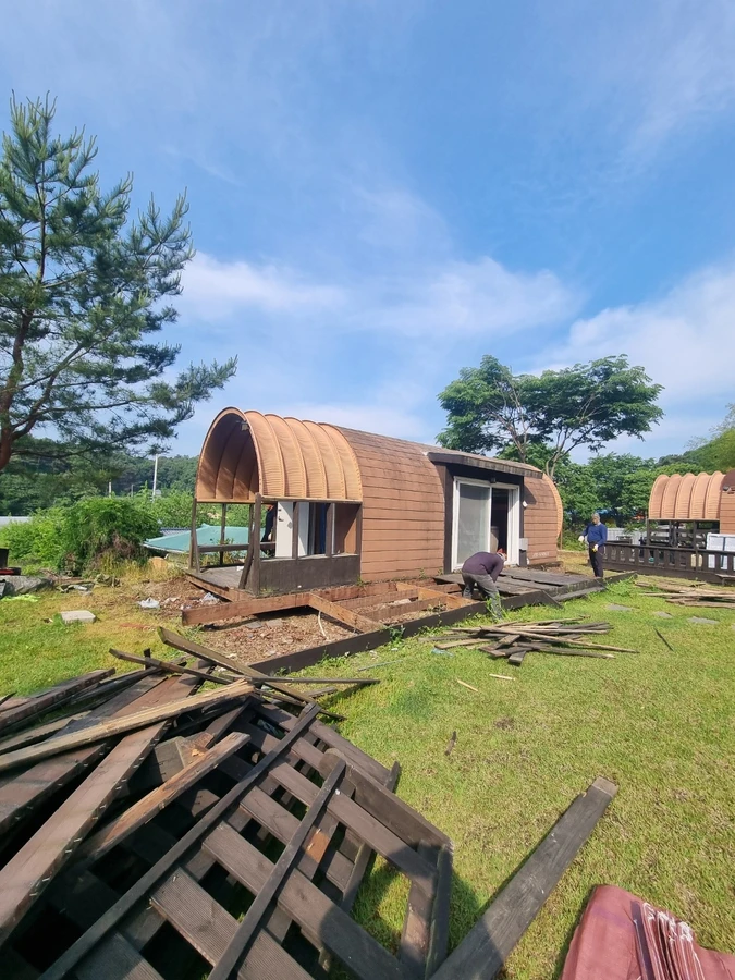 카라반 철거 전문팀 작업 현장